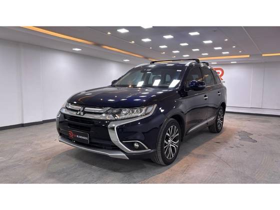 MITSUBISHI OUTLANDER 2.2 4X4 16V DIESEL 4P AUTOMÁTICO MITSUBISHI OUTLANDER 2.2 4X4 16V DIESEL 4P AUTOMÁTICO